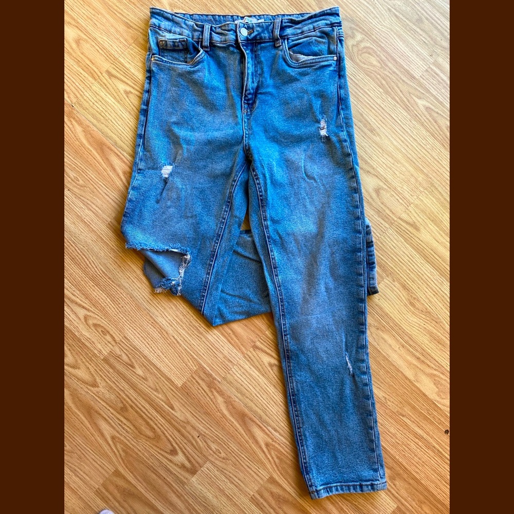 Ripped jeans